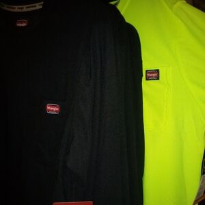 Mens Wrangler Workwear Long Sleeve BLACK Shirt Pen Pocket  REQUESTED GIFT LIST